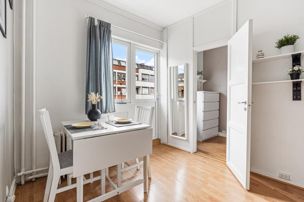 Small And Cheap - 6 Ppl - Super Central - Balcony Oslo Exterior photo