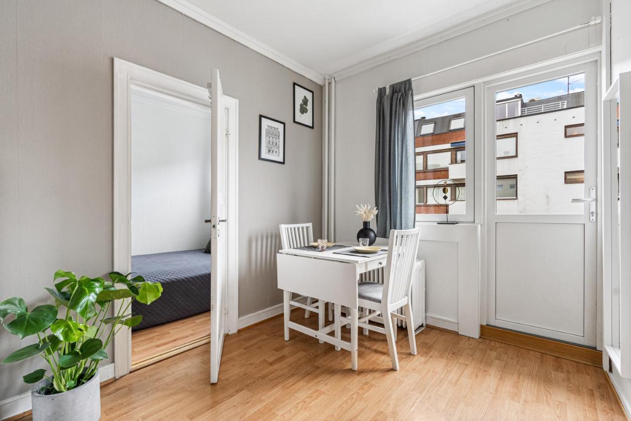 Small And Cheap - 6 Ppl - Super Central - Balcony Oslo Exterior photo