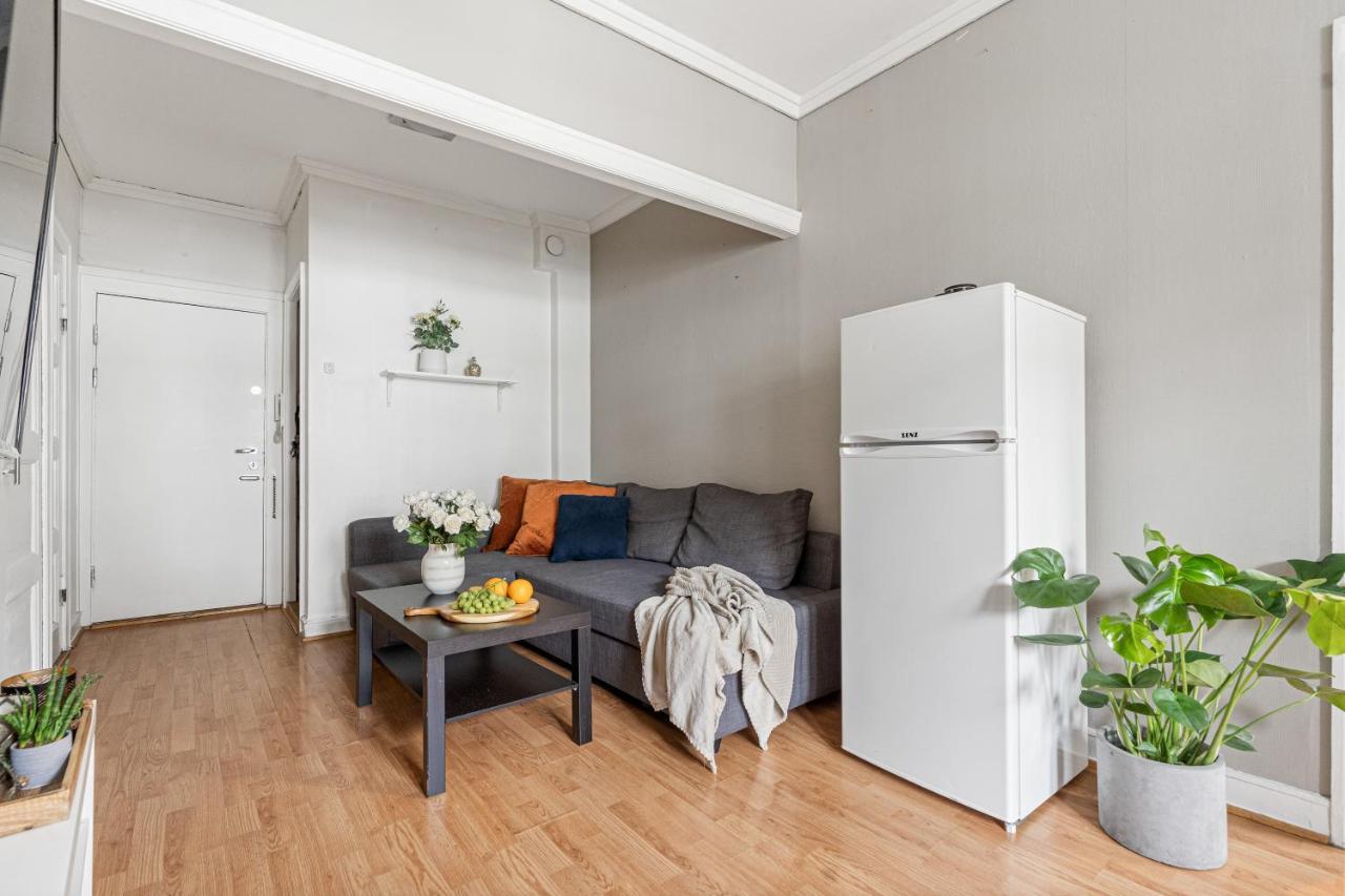Small And Cheap - 6 Ppl - Super Central - Balcony Oslo Exterior photo
